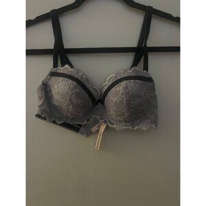 Victoria's Secret Black and Gray Lace Bra 34C